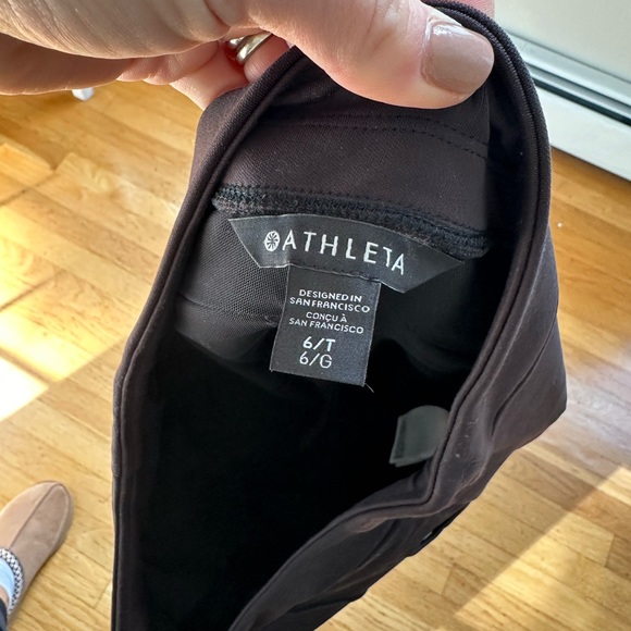 Athleta Comfy Casual work pants (I believe the Endless pant but can’t remember) - Picture 3 of 3